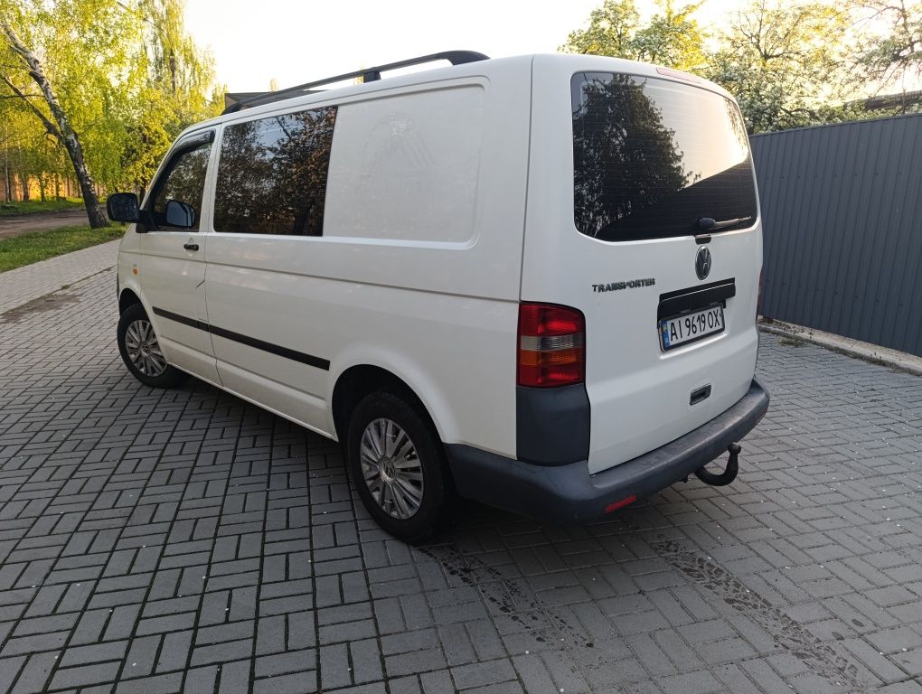 Продам Volkswagen transporter t5