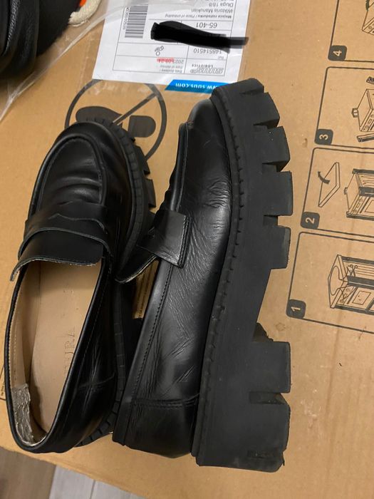 Badura Loafersy mokasyny skórzane roz.39