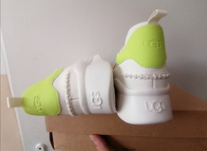 Nowe oryginalne snekersy Ugg 38-24cm, oryginały kupione w sklepie