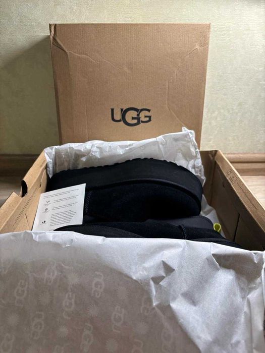 Уггі UGG Classic Mini Dipper Black