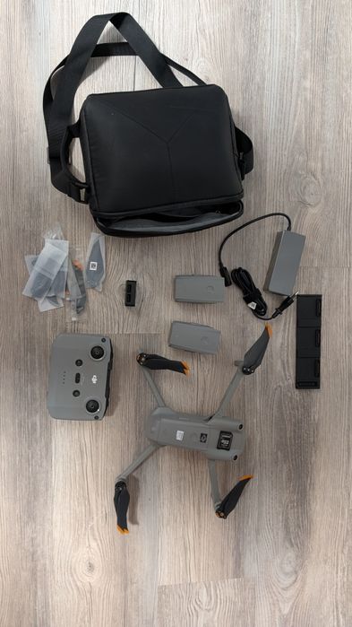 Срочно Квадрокоптер DJI Air 2S Fly More Combo