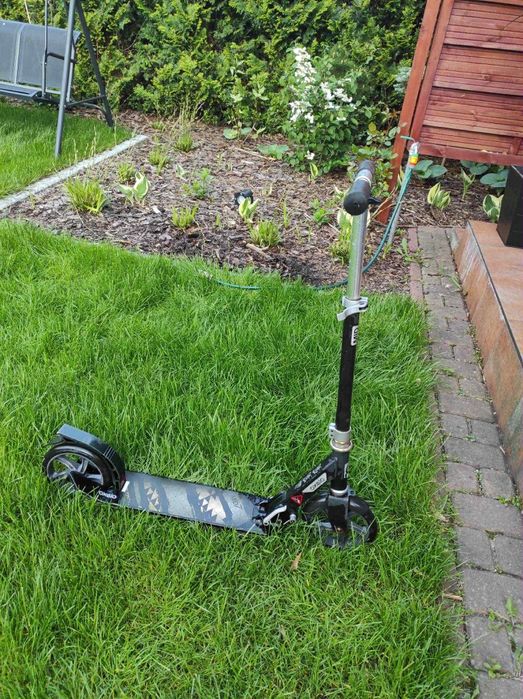 Hulajnoga OXELO MID 7 za kawę