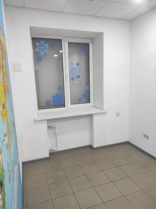Продам помещение, Каменское, рядом с центром | приміщення з ремонтом