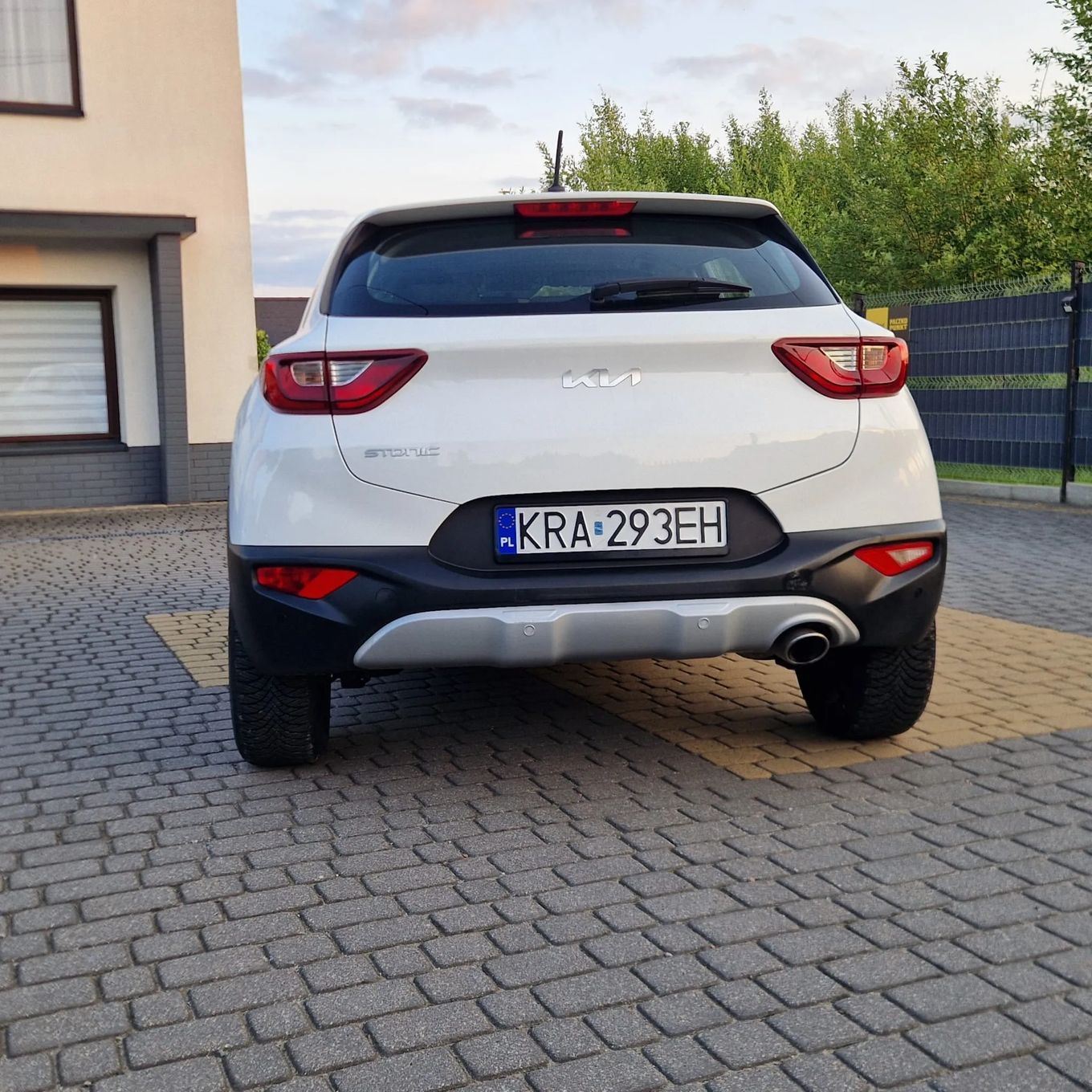 Kia Stonic ~~Kia Stonic 1,2 Benzyna~~Klima ANDROID AUTO Mały Przebieg nowe opony