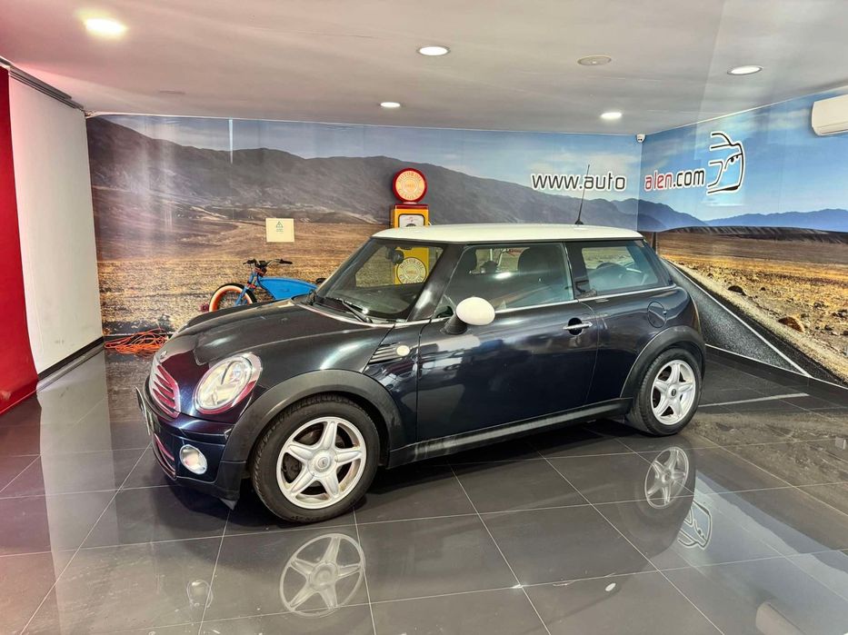 MINI 3 Portas