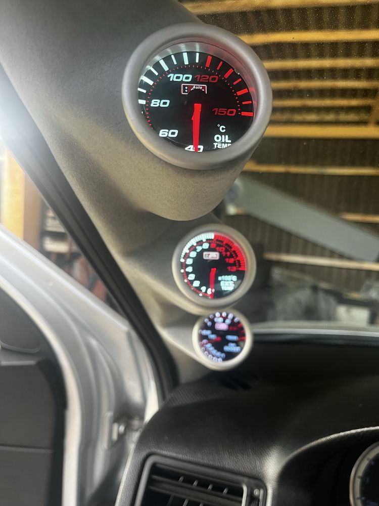 Volkswagen Golf 4 300KM