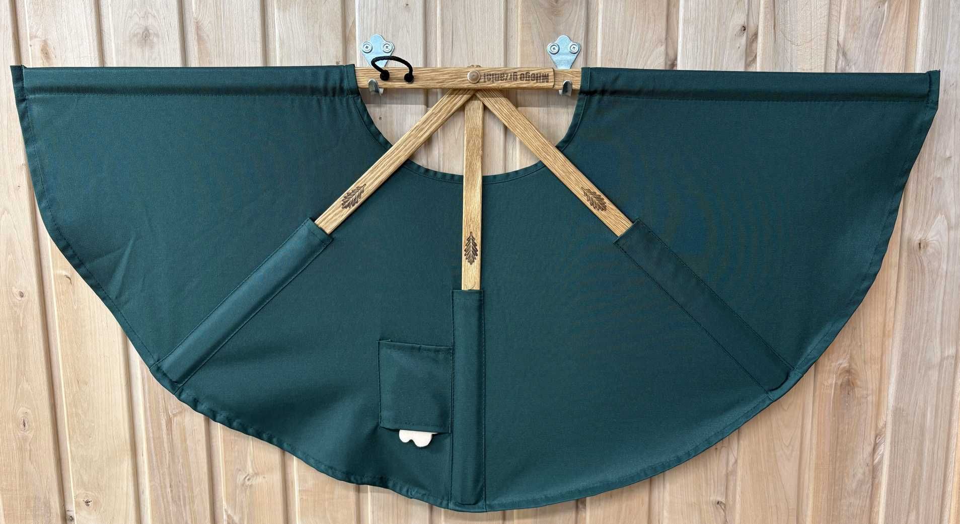Wachlarz do sauny wykonany z dębu i bawełny 100% 90 cm na 45 cm.