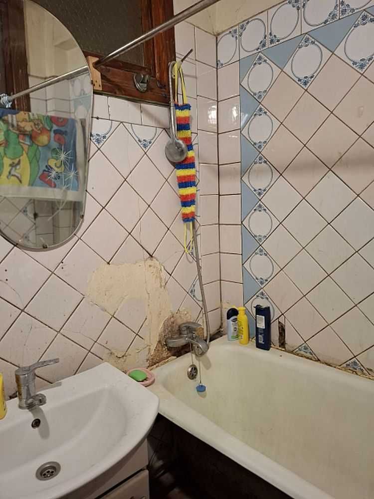 Продам 3-комн квартиру в районе Караваева ул.