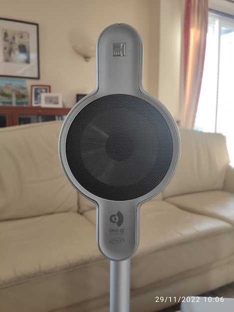 Sistema Kef Kit 100 + Suportes KHT 100 Stand
