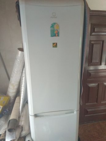 Холодильник Indesit BAN 14