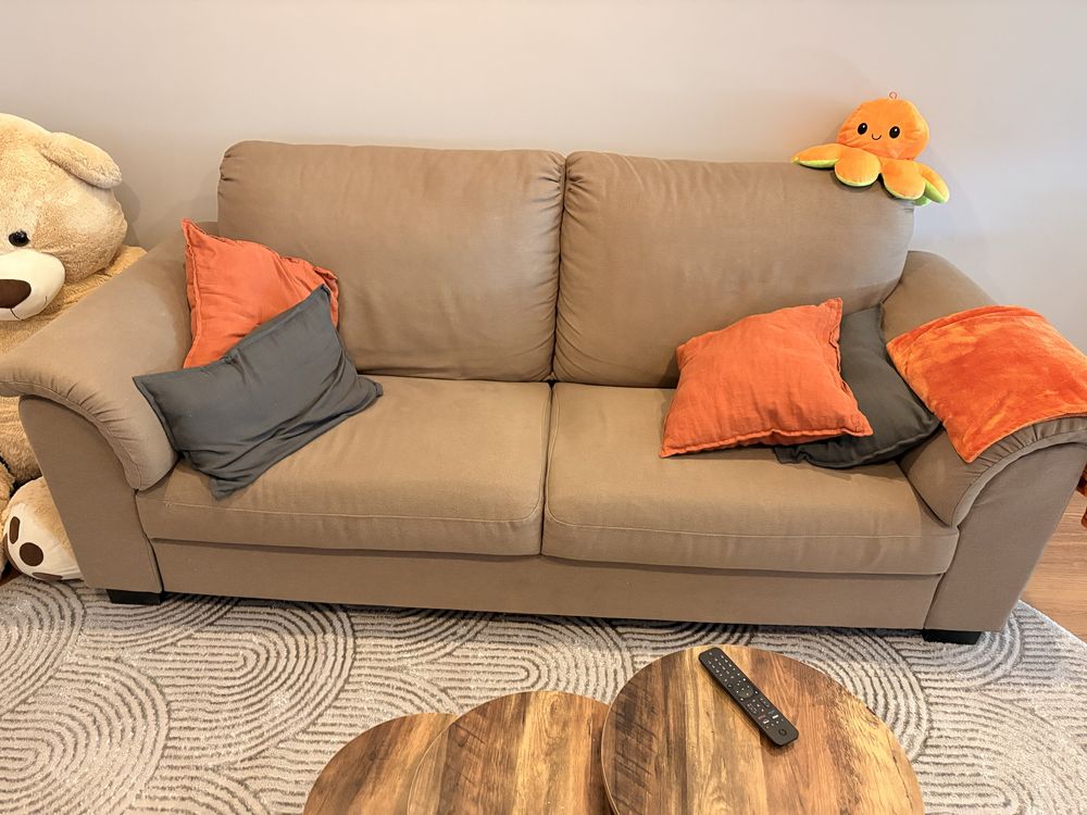 Sofa castanho 3 lugares