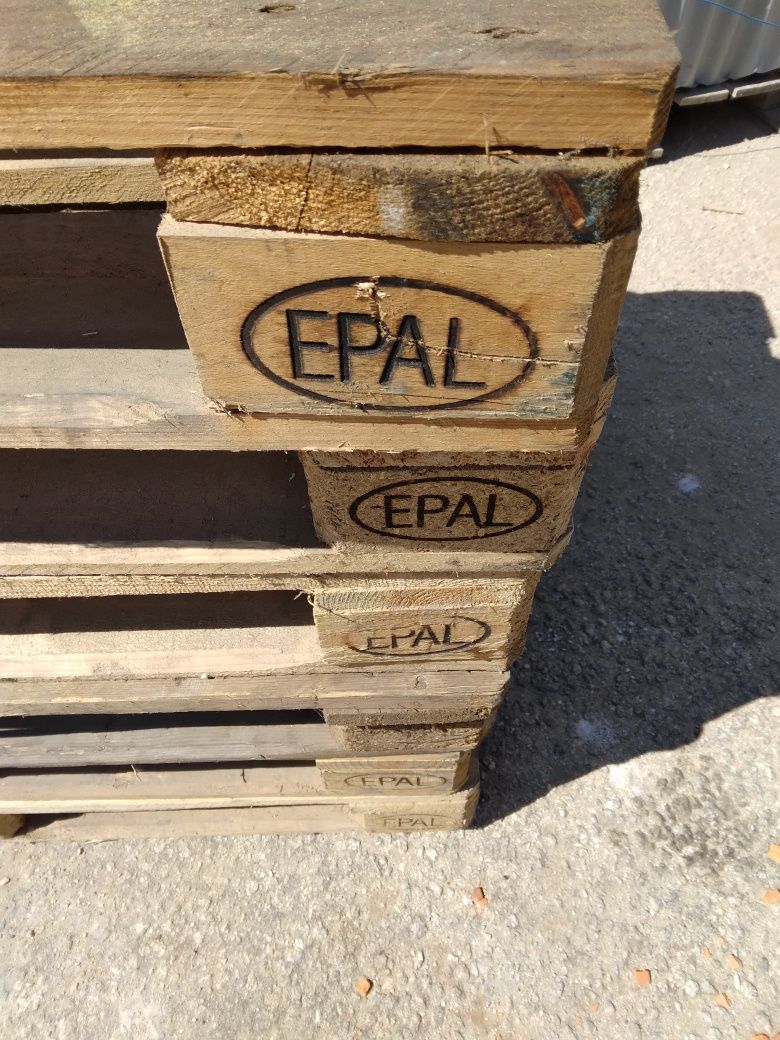 Paletes Epal EUR em madeira usadas em bom estado