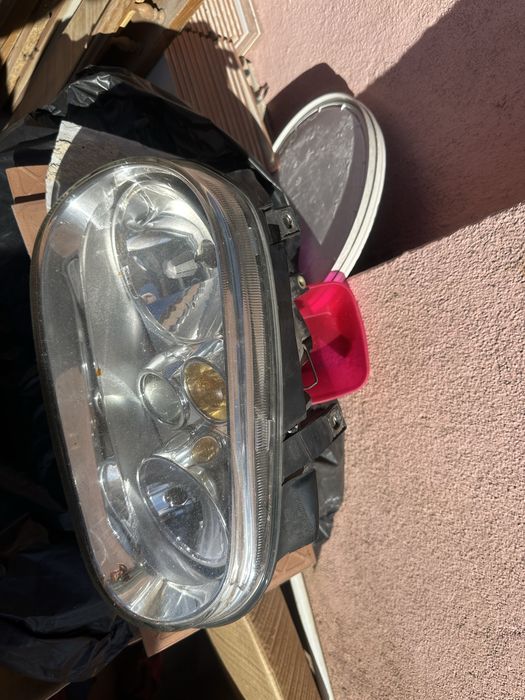 Farois e Farolins Golf 4 / Golf IV