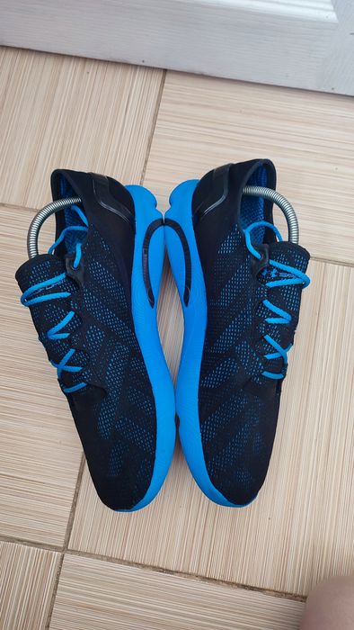 Бігові кросівки Under Armour SpeedForm Apollo Vent, 46 р., 30 см