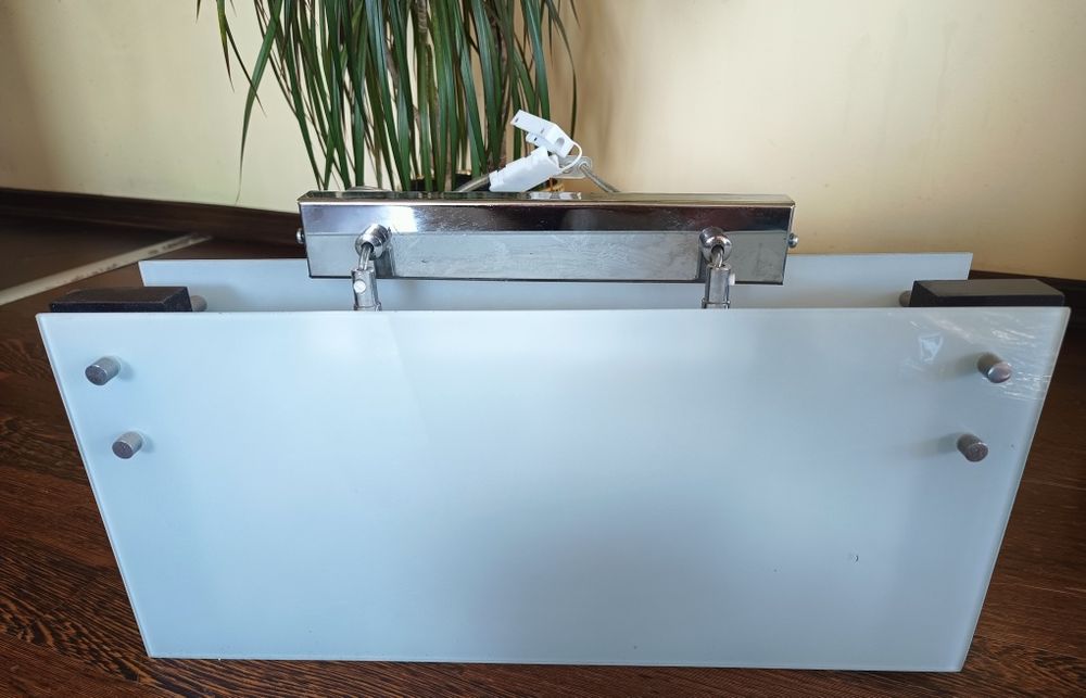 Komplet lamp. Dwa kinkiety 1 lampa sufitowa.