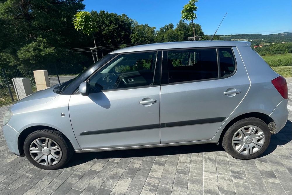 Skoda fabia 2  1,2 benzyna