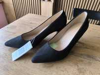 Buty na obcasie 38