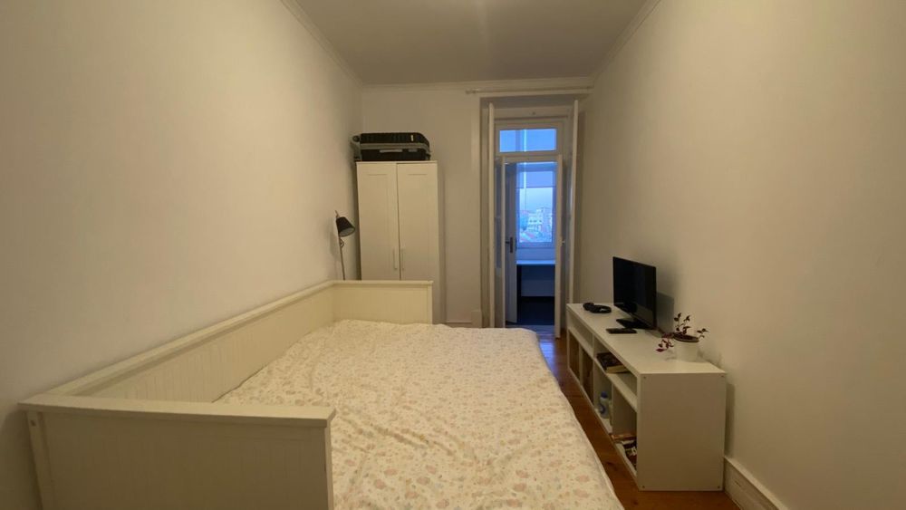 Quarto para Arrendar (Sapadores)