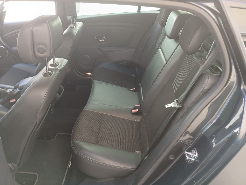 Renault Megane sw 1.5 dci 2010