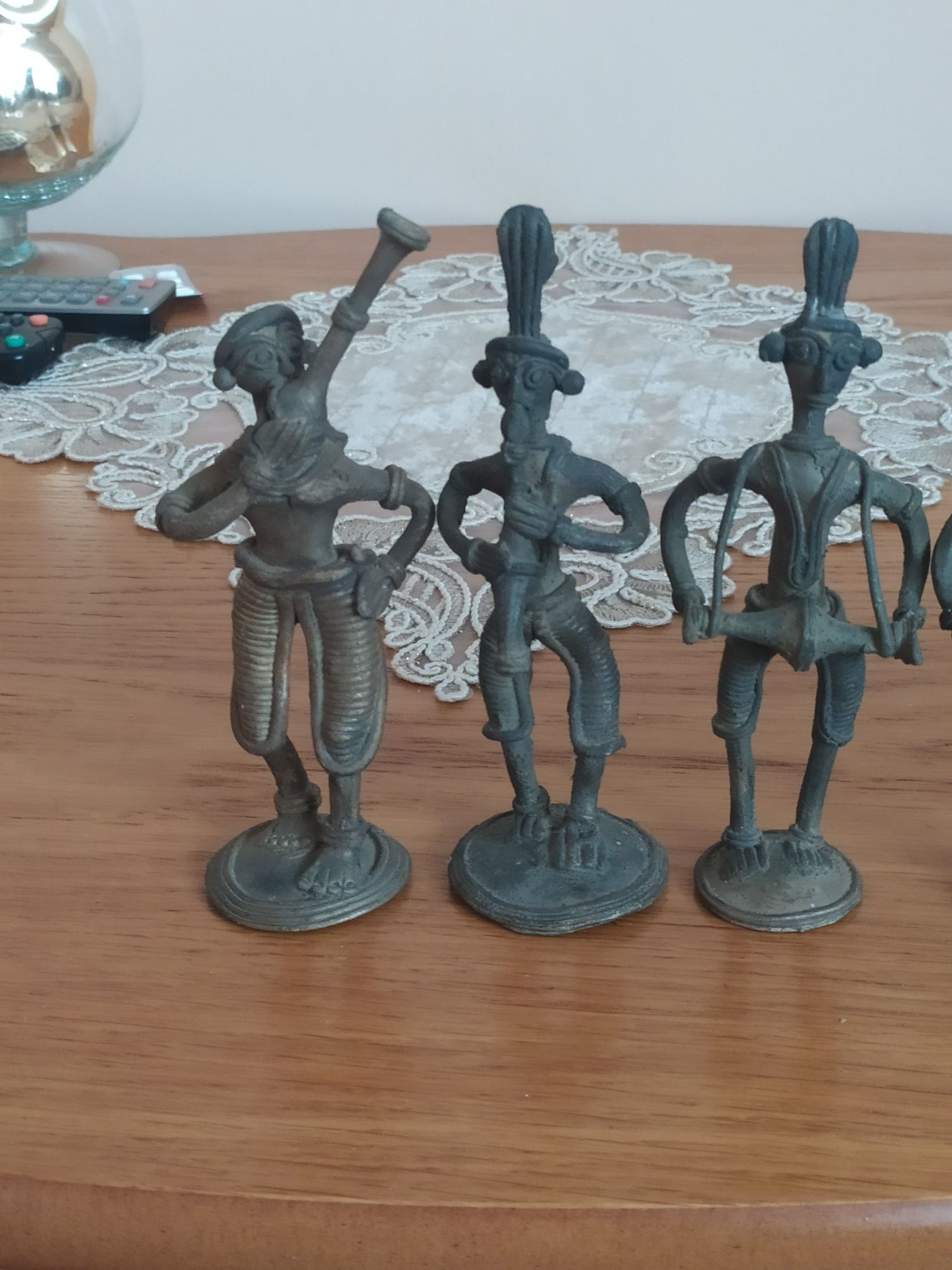 Zestaw Tajskich figurek.