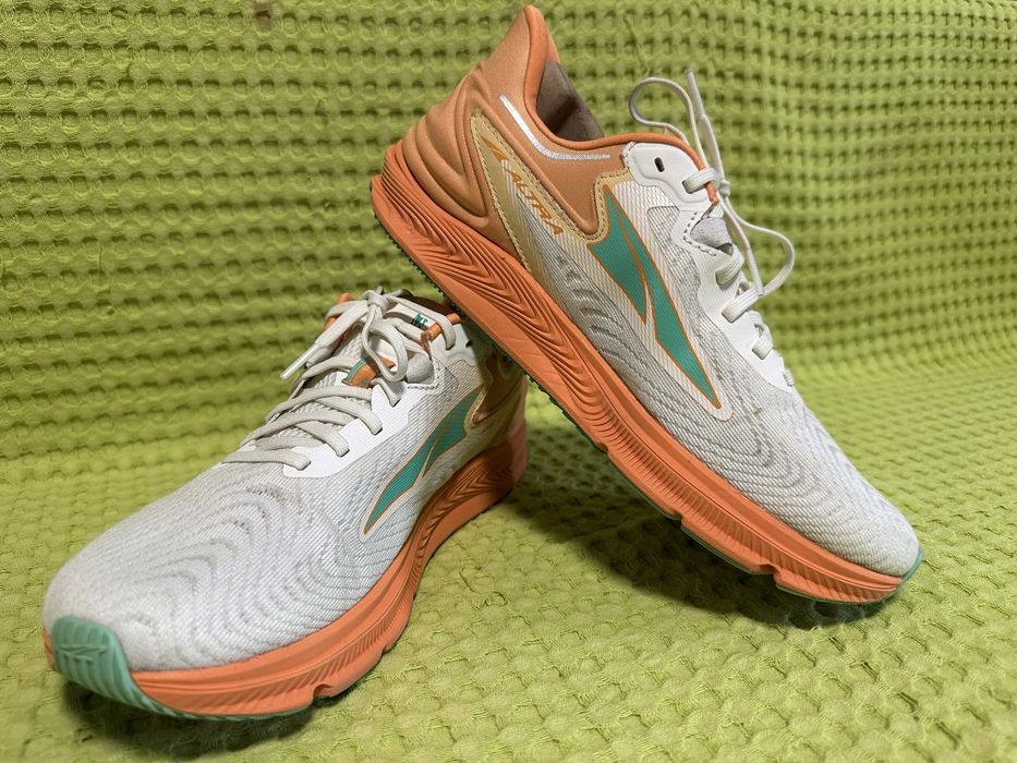 Кроссівки ALTRA 42 р.