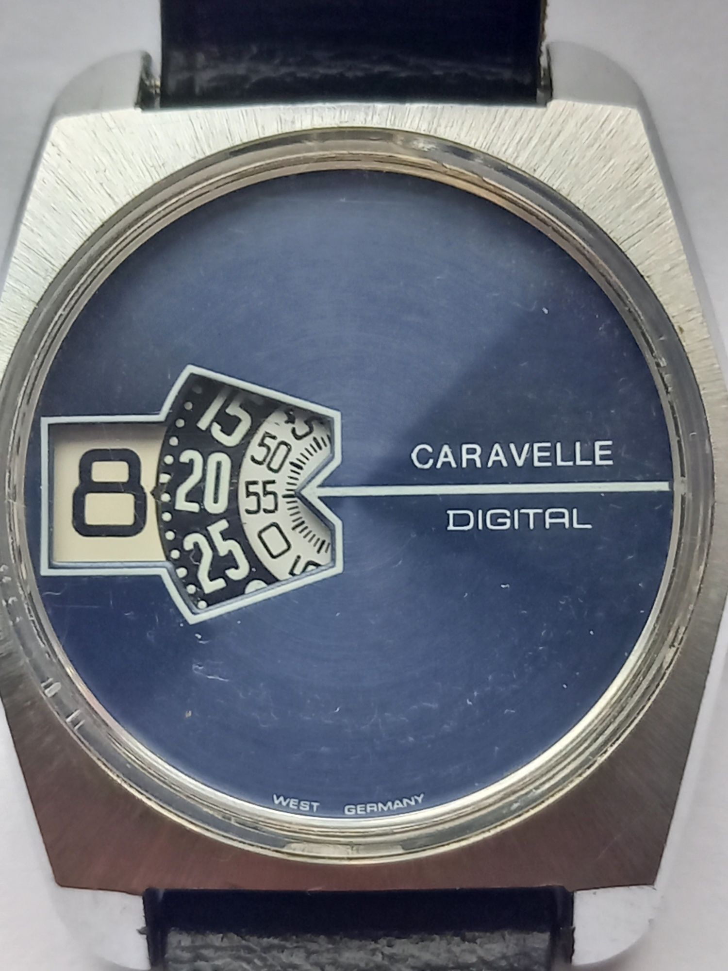 Zegarek gazomierz caravelle