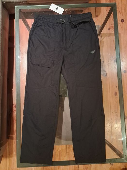 Nowe 4F, spodnie męskie, XL