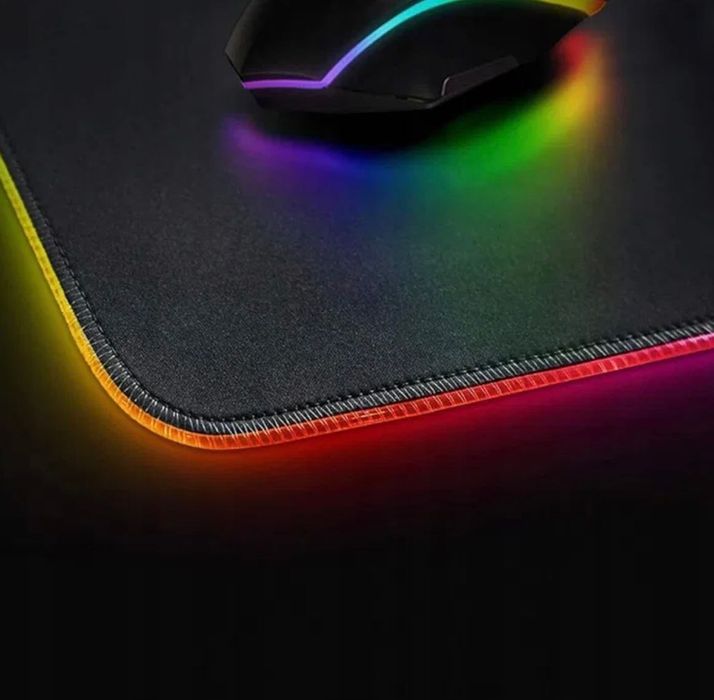 Podkładka Pod Myszkę Gamingowa LED RGB 35x25cm Na Biurko Czarna Kolory