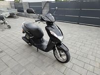 Motorower Peugeot Kisbee 4T, 2017 rok Stan Bdb, Transport, FILM 4k,