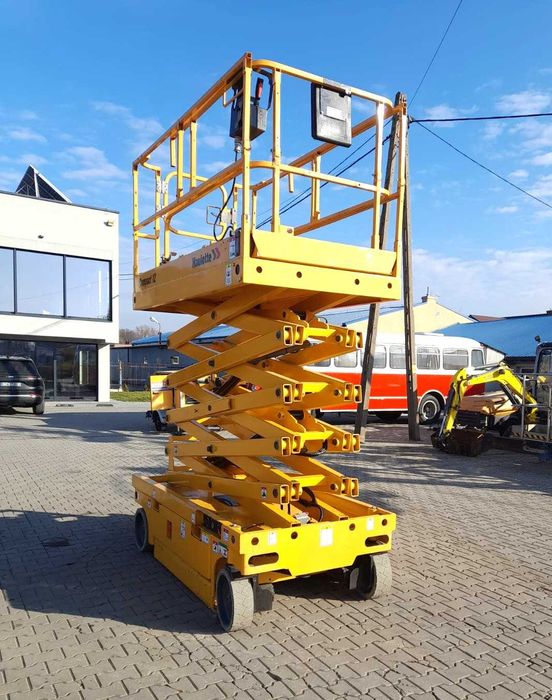 Podnośnik Haulotte Compact 12 nożycowy elektryczny 12m, 2019