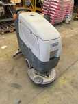 Szorowarka NILFISK SCRUBBER CA 551  karcher automat szorujący