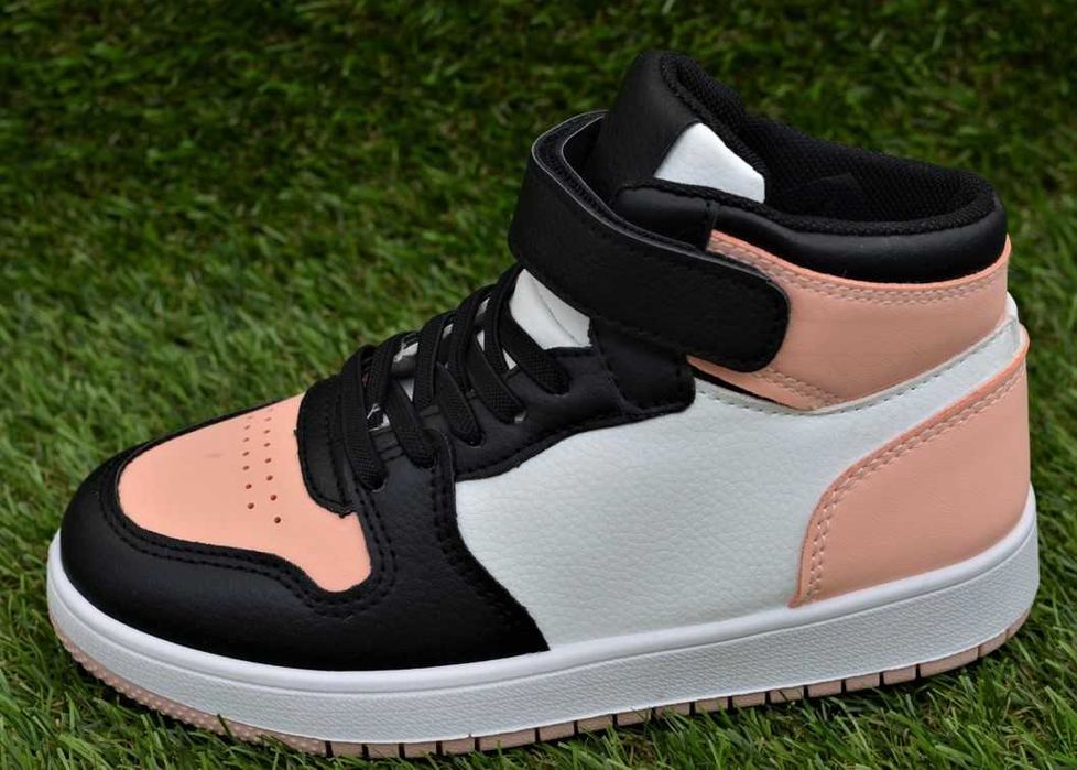 Дитячі хайтопи високі кросівки чорні бежеві  рожеві р31-34