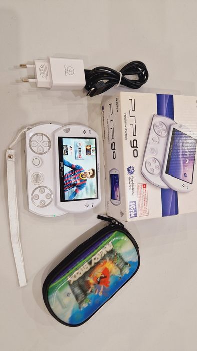 Sony PSP Go 24гиг 60игр+ чехол!
