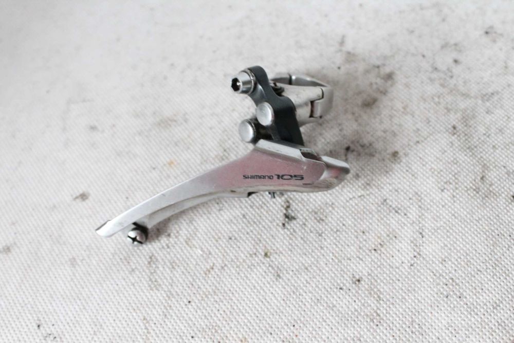 przerzutka przód shimano 105 obejma 28,6 mm FD-1050 ct2