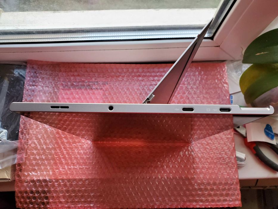 Samsung Galaxy Book 2 12" AMOLED 128GB LTE SM-W737 Windows 10