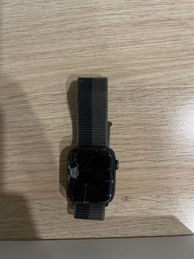 apple watch SE 44mm