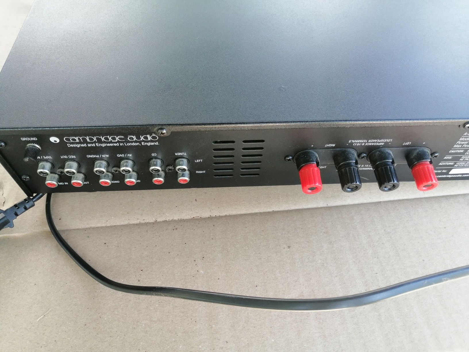 Wzmacniacz Cambridge audio