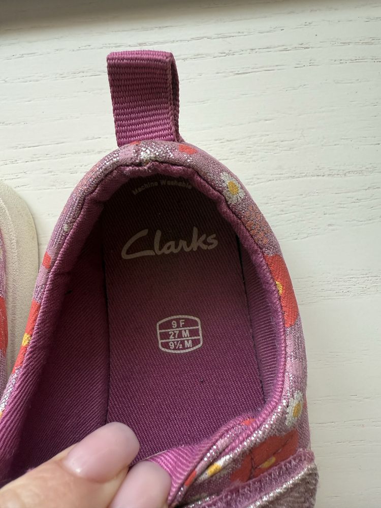 Макасини Clarks для дівчинки