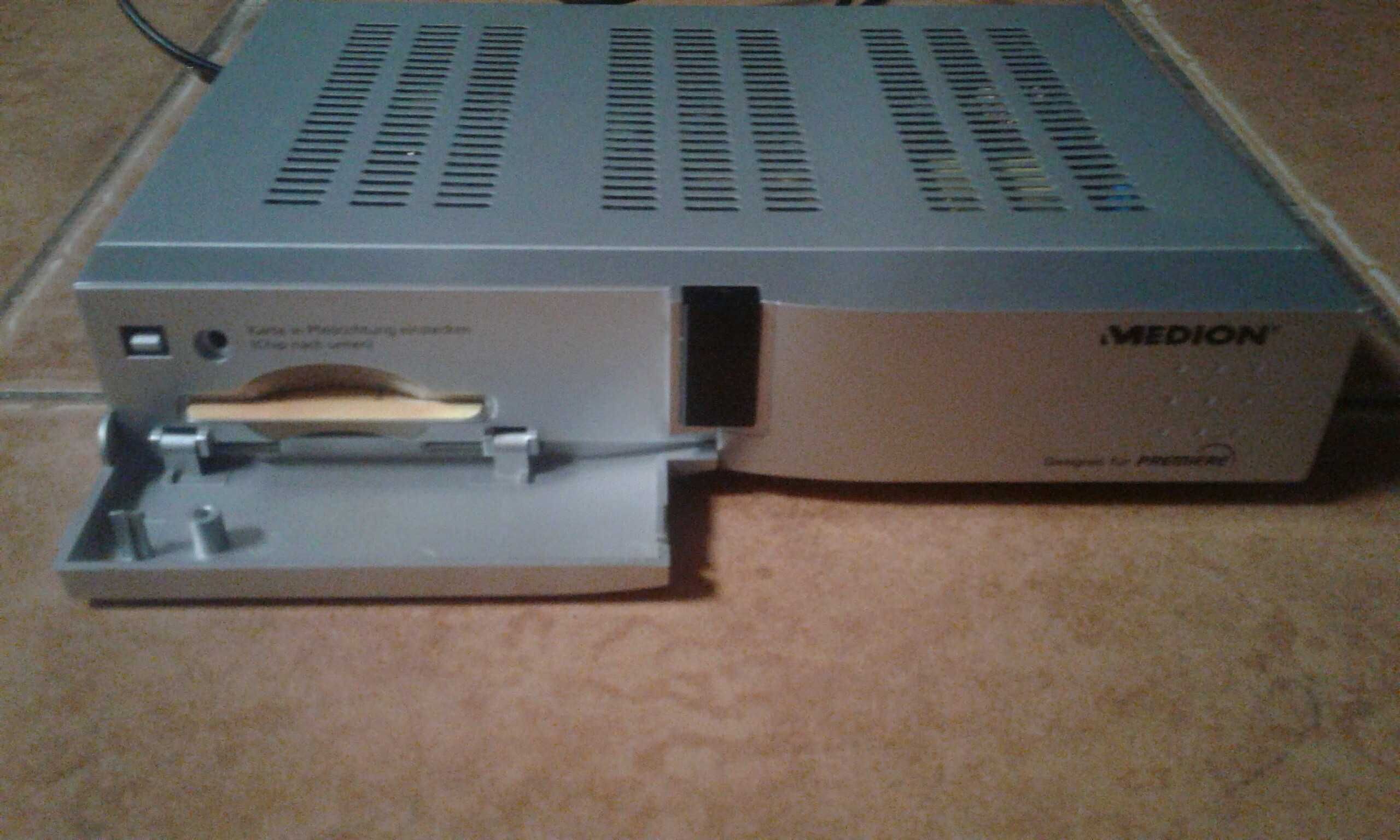 Tuner Satelitarny DSR-5001 FTA I Medion MD-24242