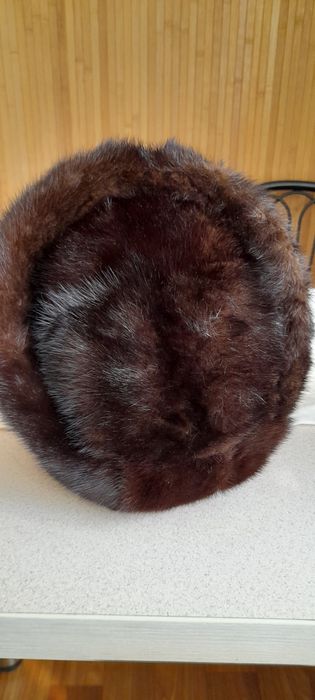 Продам шапку з хутра