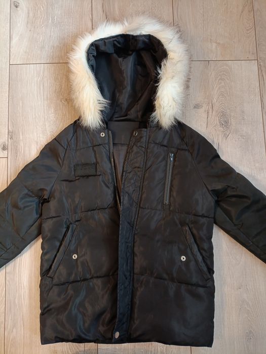 Жіноча куртка осіння розмір M