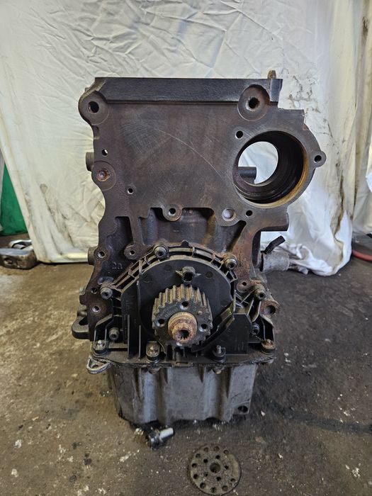 Blok silnika 2.0 TDI CKF