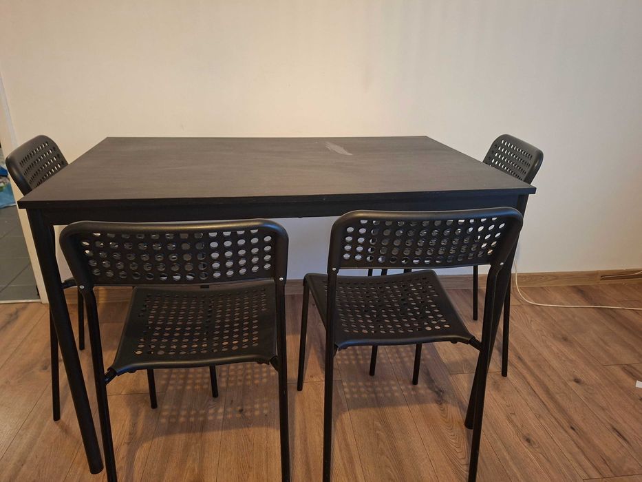 Stół i krzesła IKEA