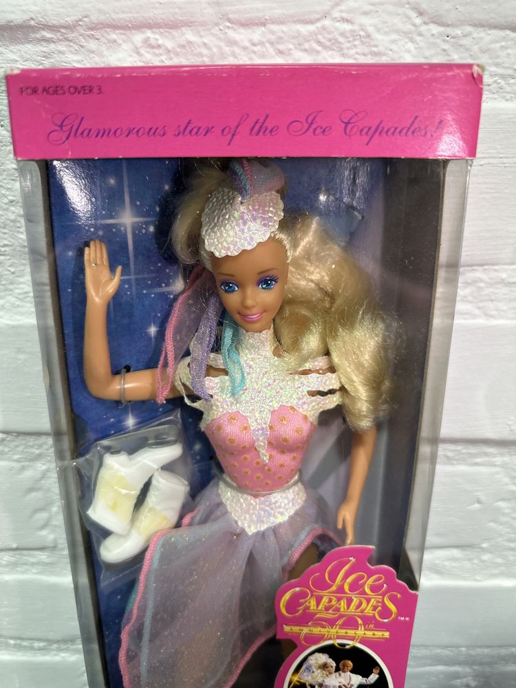 Барбі 90х Skating Star Barbie Ice Capades фігуристка Olympic Skater