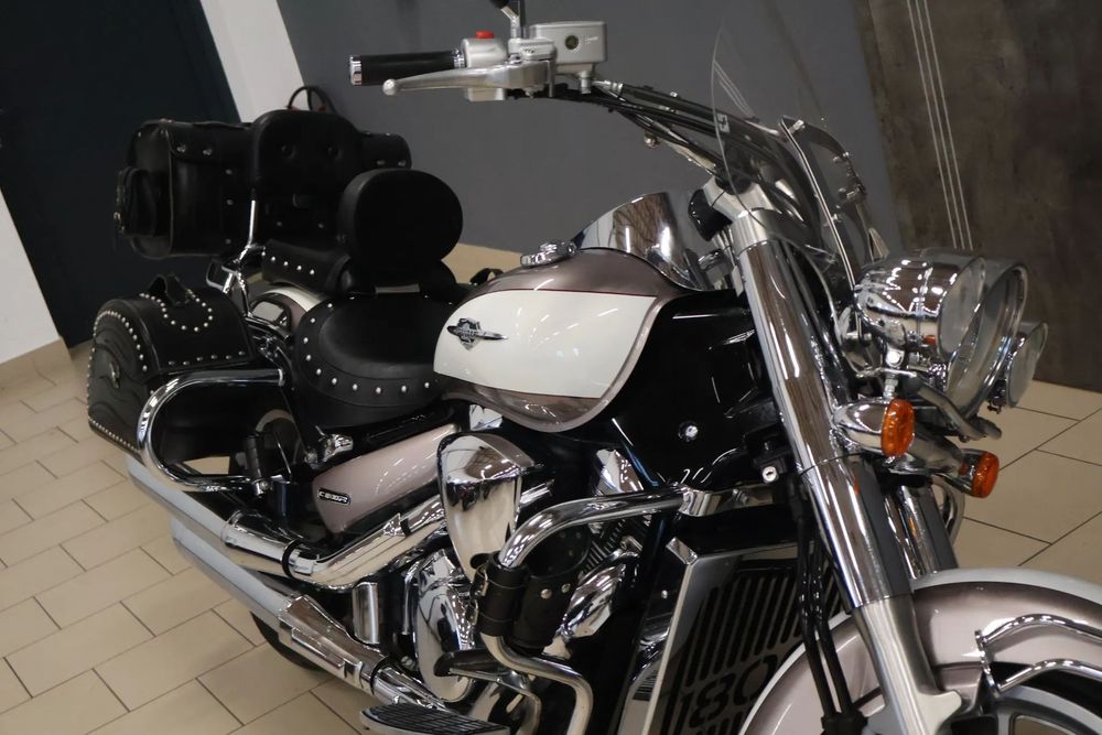 Suzuki Intruder 1800 VLR 1800 2010 Oryginał Bezwypadkowy Europa vtx 1800 vzr boulevard