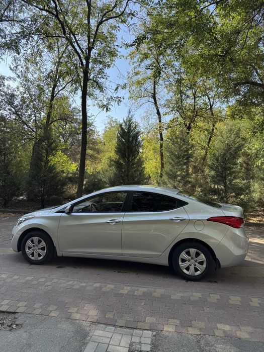 Hyundai Elantra 1,6