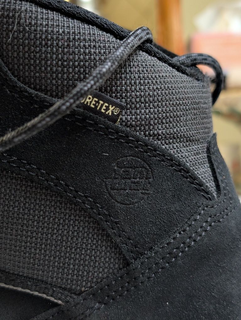Чорні черевики берці HANWAG Gore-Tex 28.5