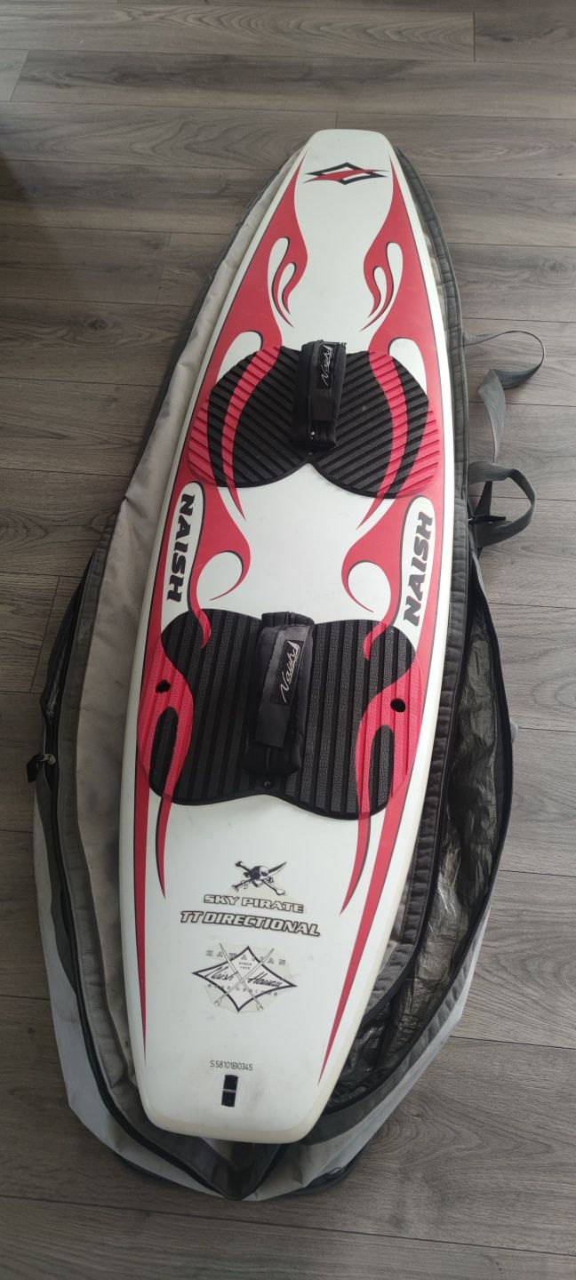 Deska kitesurfing Naish TT Directional wave z pokrowcem