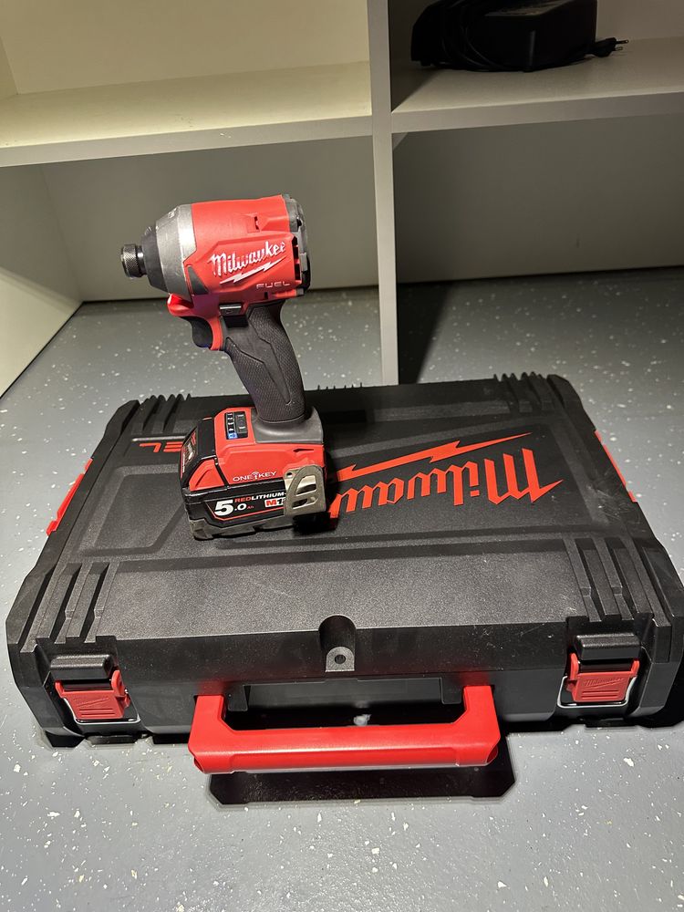 Гвинтоверт импакт MILWAUKEE M18 ONEID2 + кейс Аккумуляторный винтоверт