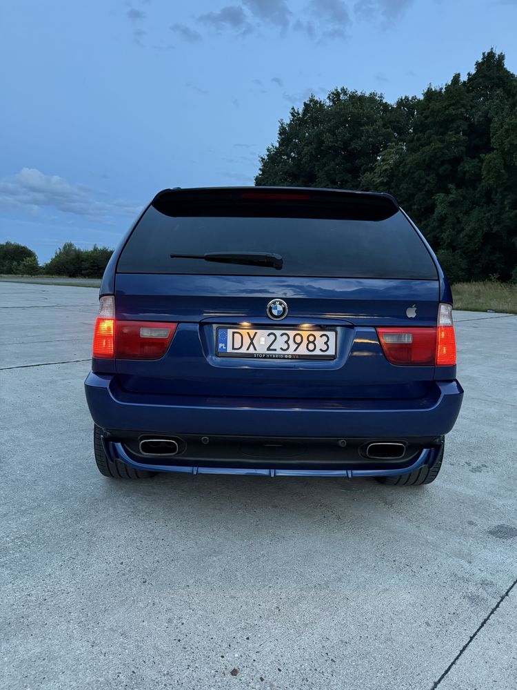 BMW X5 E53 4.8 is